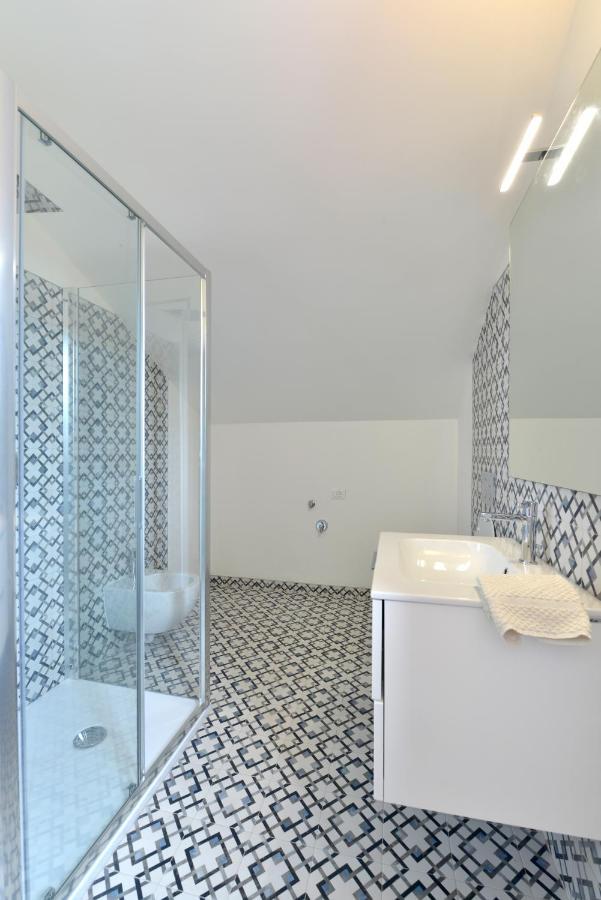 Residenza Cantalupo Империа Екстериор снимка