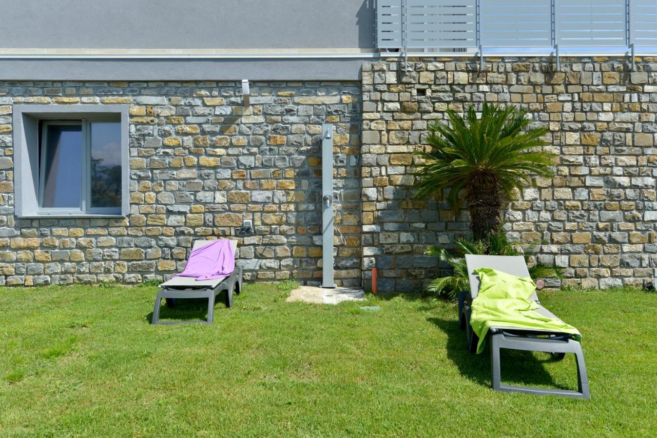 Residenza Cantalupo Империа Екстериор снимка