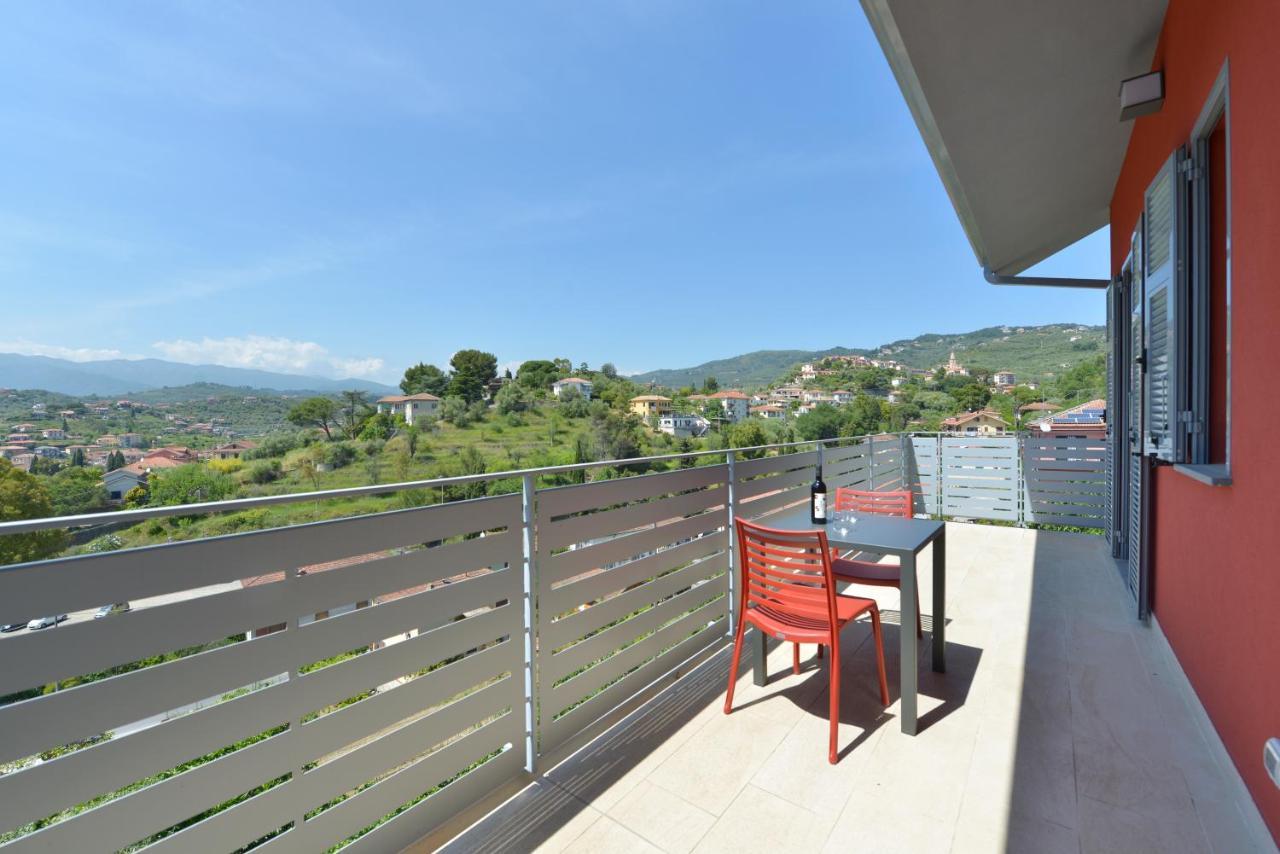 Residenza Cantalupo Империа Екстериор снимка