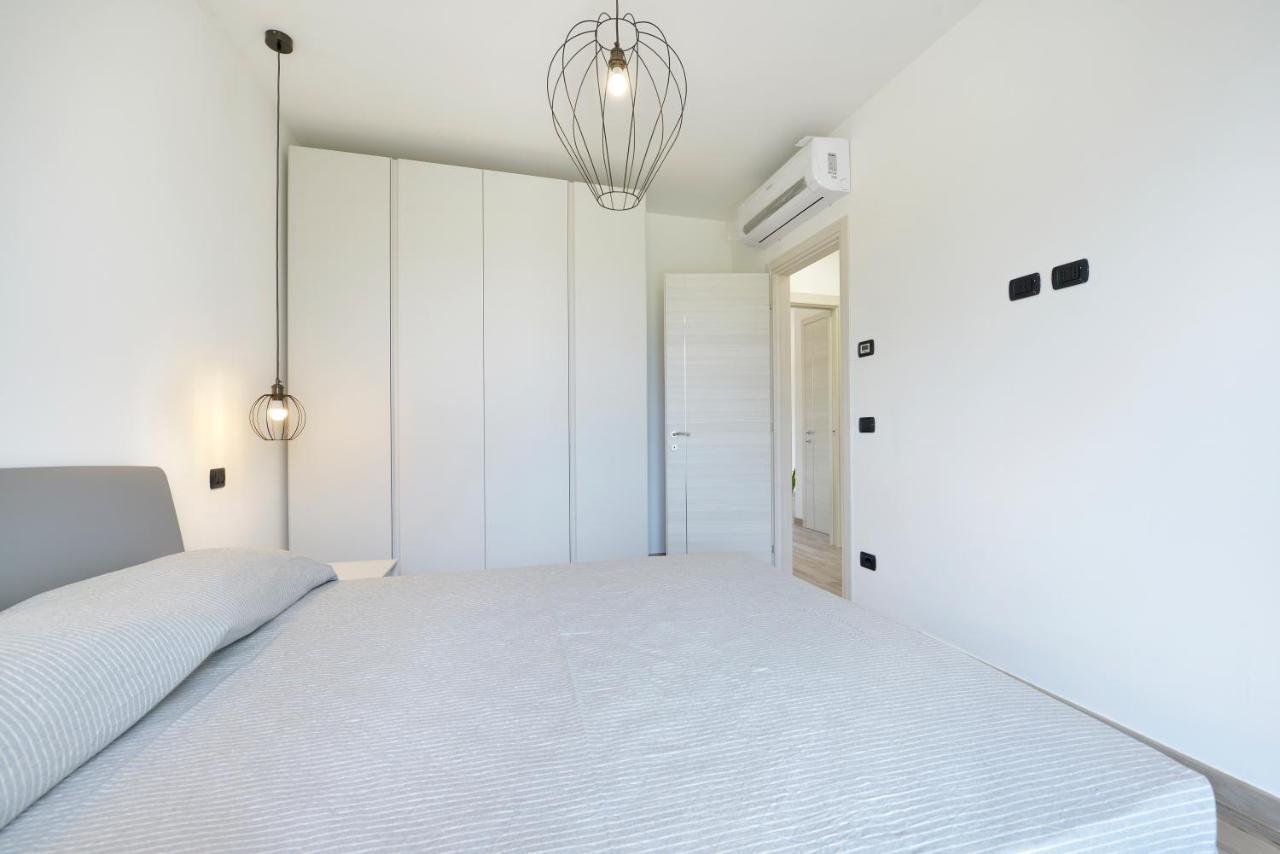 Residenza Cantalupo Империа Екстериор снимка